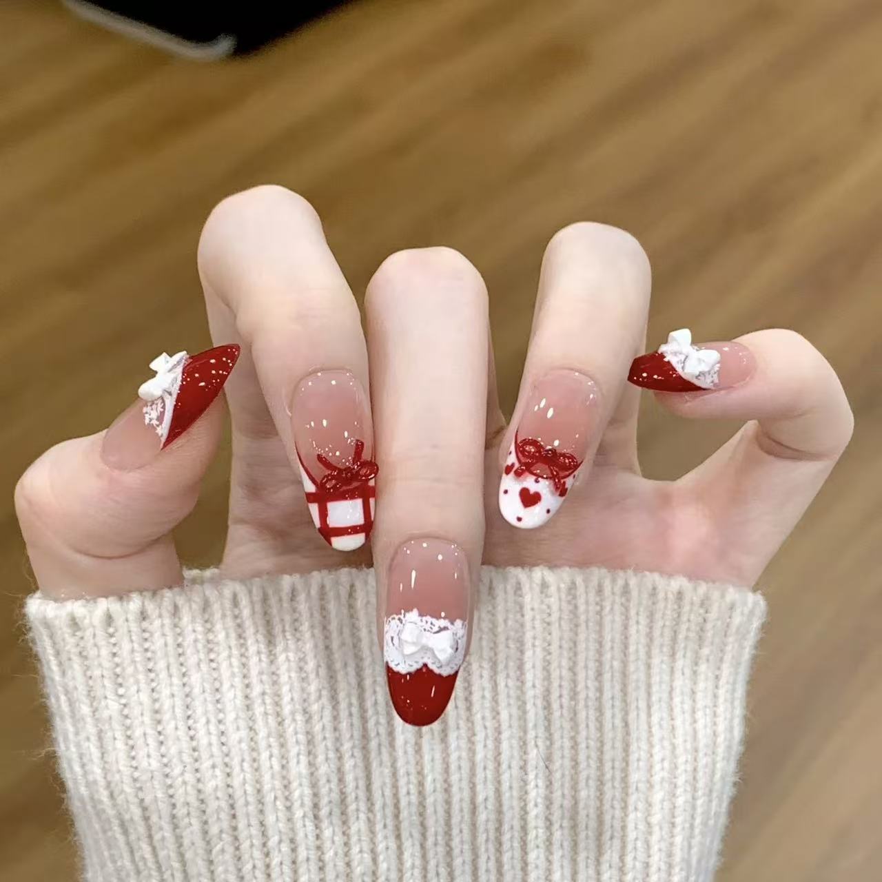 10pcs Handmade Press on Nails  - Christmas Throw Blanket review and price
